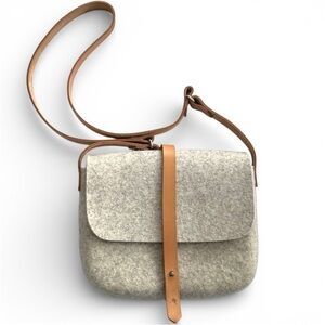 Lahtiset 100% Wool Felt and Leather Shoulder Bag by Aki Choklat